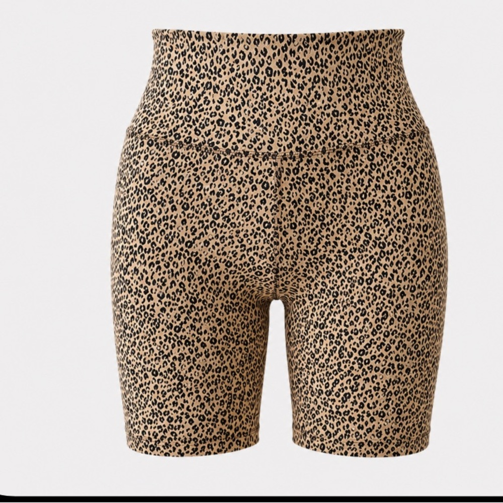 bp High-Rise Leopard Bike Shorts - Tan & Black